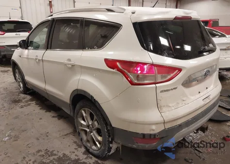 2015 Ford Escape Titanium from USA, damaged, VIN 1FMCU9J9XFUA31028